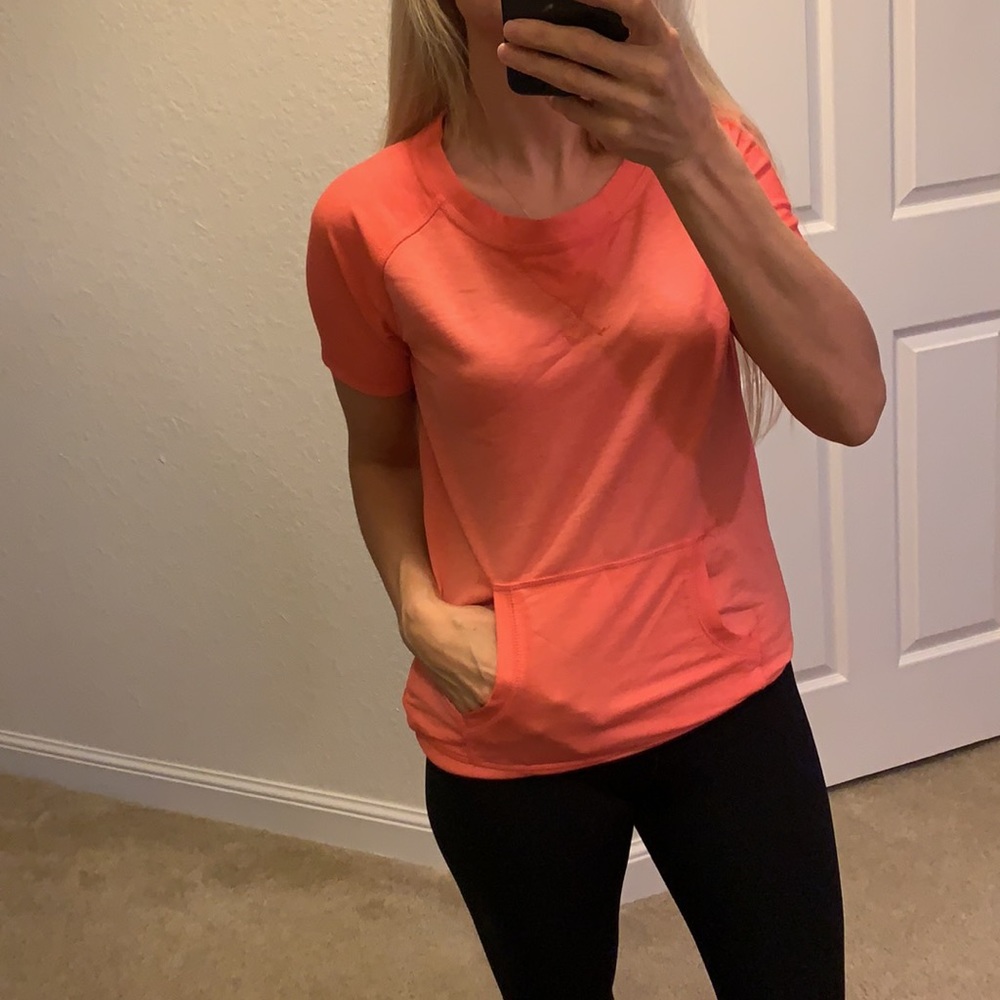 NWOT Green tea top size small - Picture 6 of 15